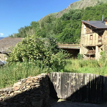 Casa Tonya